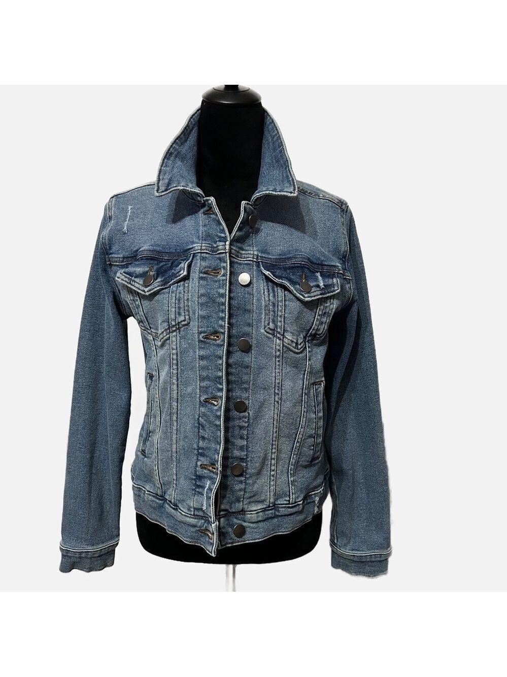 Everlane Women's The Denim Jean Jacket Medium Wash Medium Distressed Classic